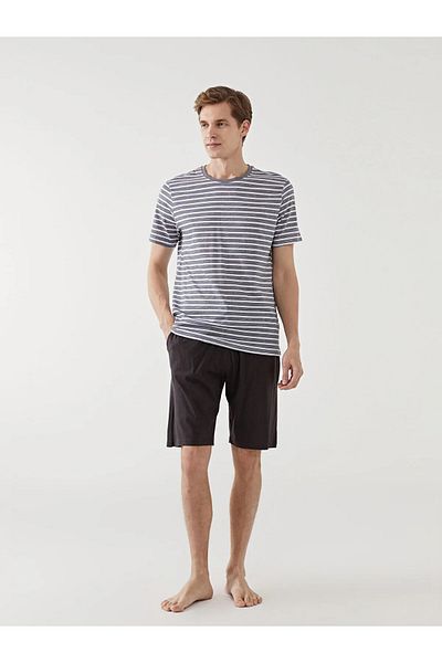 LC Waikiki Σετ ανδρικών πιτζάμες Standard Fit με σορτς