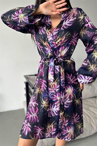 COCCOLARSI Lila Palmiye Desen Baskılı Belden Bağlama Saten Kimono / Sabahlık