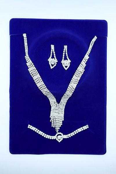 Rüveyda Bridal Jewelry Set
