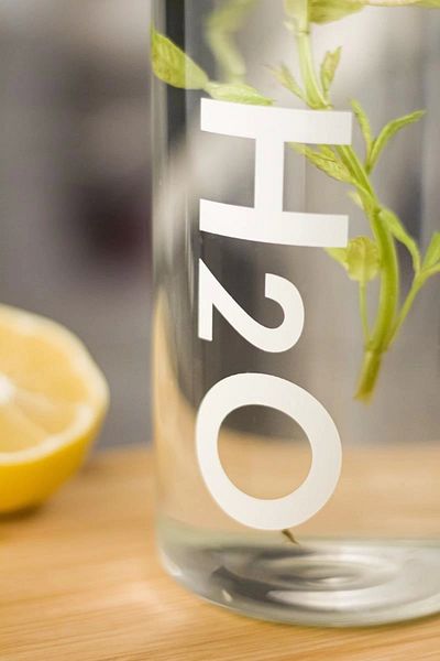 HAUSPEC H2O Borosilicate Glass Flask Vacuum Lid Water Bottle Water Bottle White 1000 ml