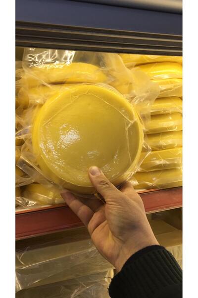 Yılmazel Geleneksel Ve Doğal Yöntemlerle Üretilen Yöresel Kars Göbek Kaşar 1kg