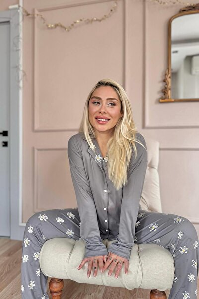 Pijamaevi Gri Daisy Desenli Bambu Önden Düğmeli Uzun Kol Kadın Pijama Takımı