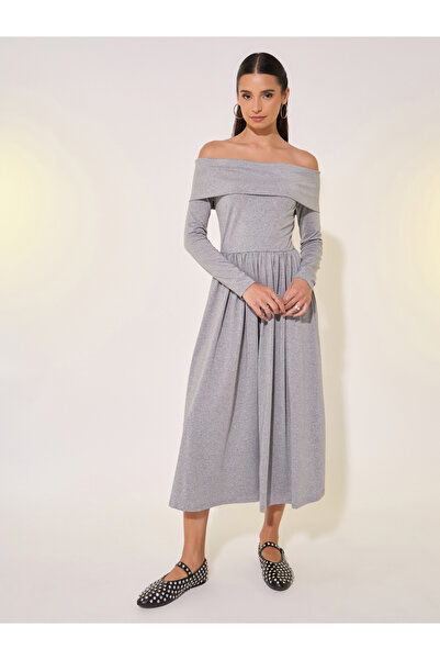 Take Two By Styli Solid Off Shoulder Pleated Midi Dress
