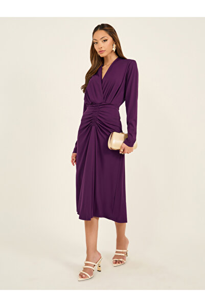 Styli فستان ميدي بقصة A مع تفاصيل كشكشة في الأمام