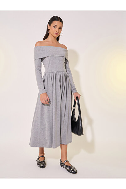 Take Two By Styli Solid Off Shoulder Pleated Midi Dress