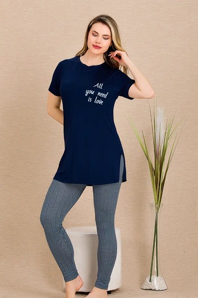 Viselya Σετ πιτζάμες με κοντά μανίκια σε σκούρο μπλε χρώμα