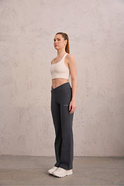 Laina Ισπανικό κολάν