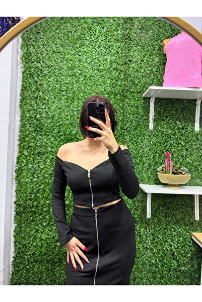 Butik Siyah Kayık Yaka Fermuar Detaylı Takım