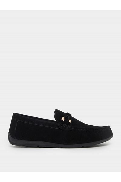 Styli Solid Slip On Low Top Loafers