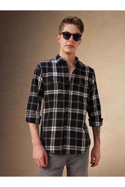 Dennis Lingo By Styli Checked Relaxed Fit Spread Collar Curved Hem Shirt