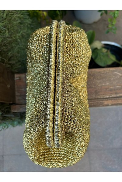 hati . Bags Gold Color Shiny Metallic Paper Rope Portfolio Clutch Bag