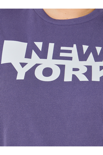 Styli Plus Size Oversized Graphic Print T-Shirt