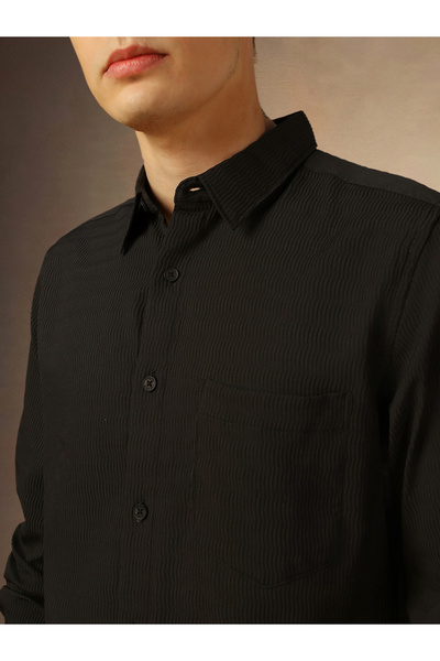 Dennis Lingo By Styli Solid Regular Fit Spread Collar Shirt