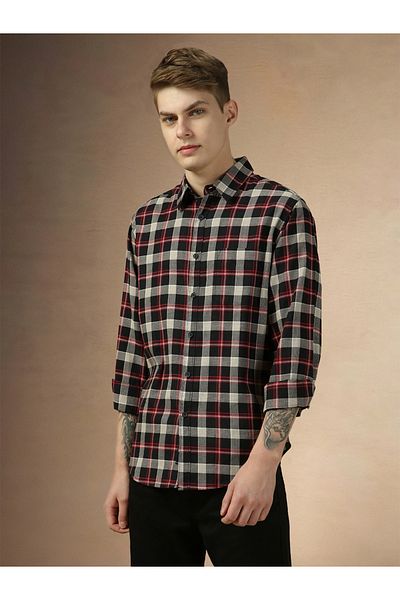 Dennis Lingo By Styli Checked Relaxed Fit Spread Collar Curved Hem Shirt