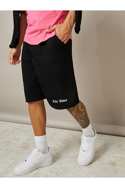Styli City Vibes Print Oversized Shorts