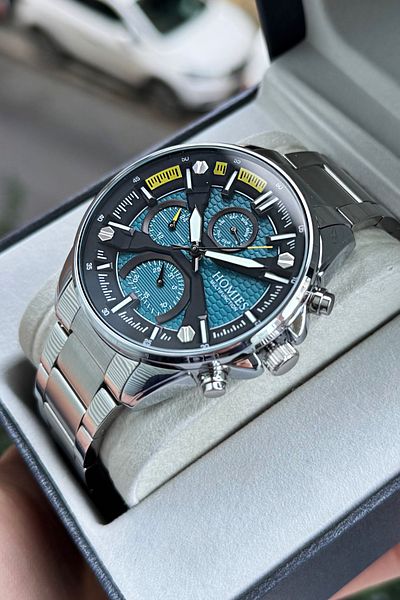 Homies Men's Wrist Watch Gift Box and Bracelet Operating All Functions Hmc24353