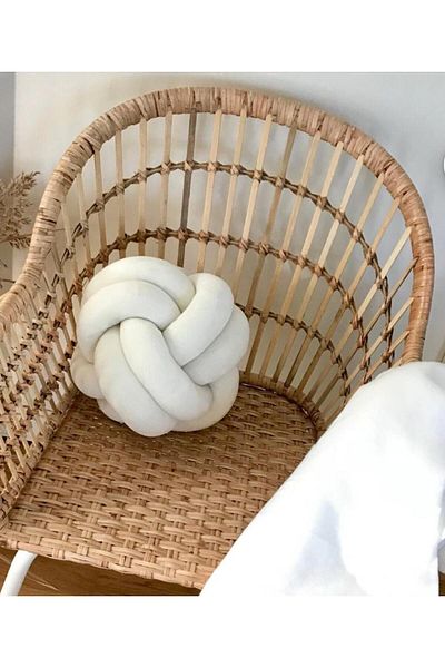 ÖrgüYastik Knitted Knot Ball Pillow Ecru (Decorative Throw Pillow)