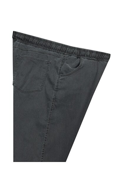 tambattal Plus Size Lace-Up Jeans