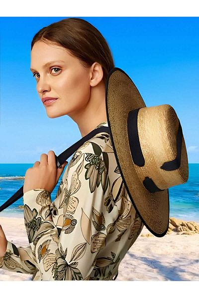 Trenderrs Blackberry Straw Hat