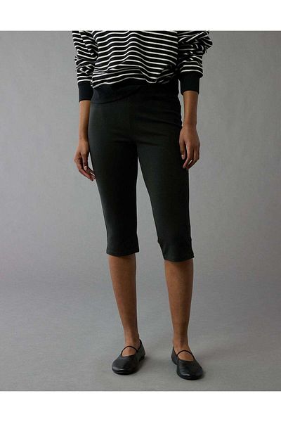 AMERICAN EAGLE AE Stretch Low-Rise Capri Pant