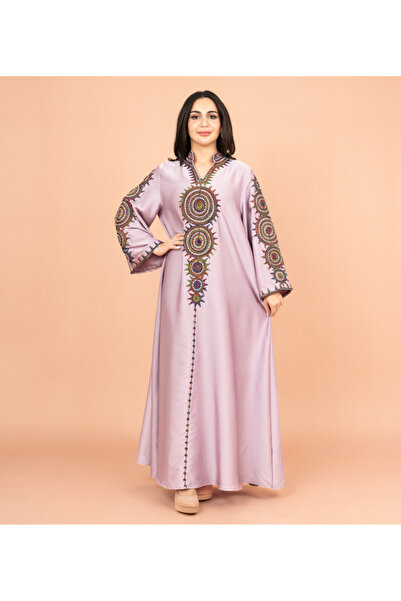 IKKXA جلابية مطرزة سادة