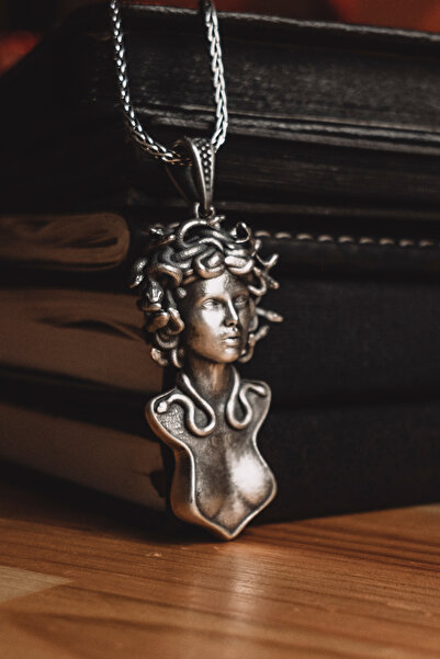 Pangea 925 Silver Gorgon Medusa Yunan Mitolojisi 925 Ayar Gümüş Kolye