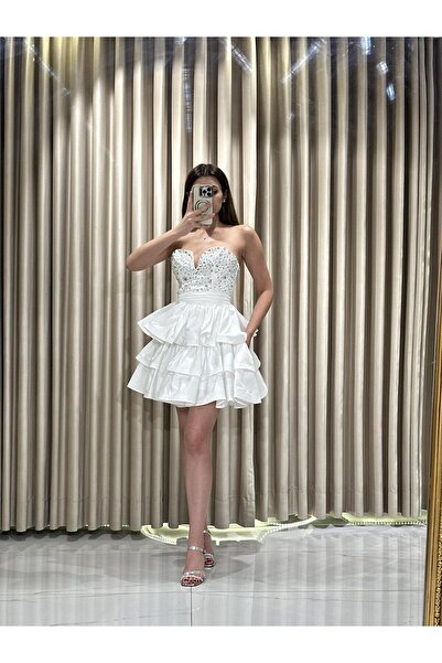Kaleiçi Yıldızlar Beyaz Mini Boy Eteği Fırfırlı Üstü Taş İşlemeli Abiye Elbise HT5933