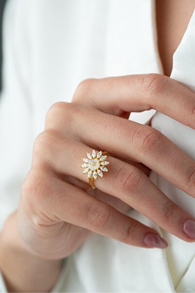 Nereze 925 Ayar Gümüş Ayarlanabilir Gold Kaplama Mekik Taşlı Manolya Çiçeği Yüzük