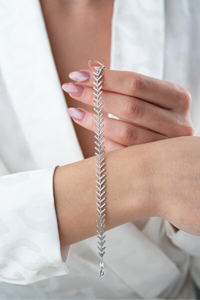 Nereze 925 Ayar Gümüş Rodyum Kaplama Zirkon Taşlı Balık Sırtı Model Bileklik