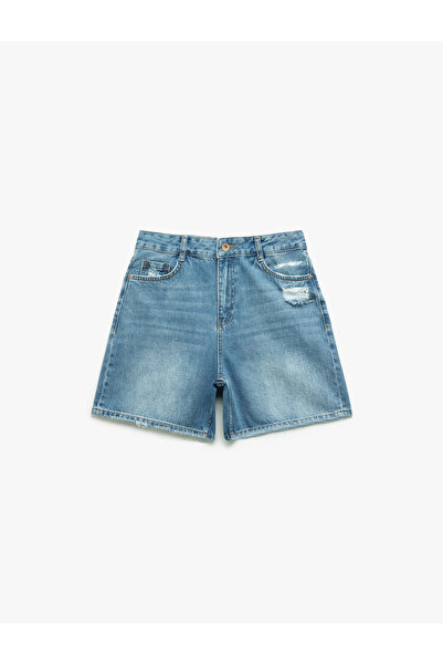 Koton Pamuklu Relax Fit Düğmeli Cepli Denim Şort