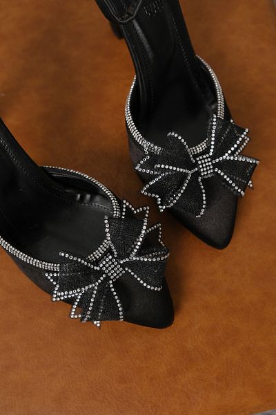 Moda Değirmeni Pantofi de rochie de seară eleganti din satin negru pentru femei cu fundă din tul cu pietre MD1001-119-0002