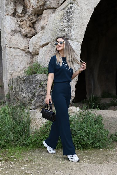BayBayan Costum de damă cu mâneci scurte Basic Solid Twill