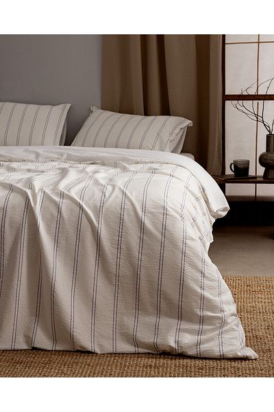 Madame Coco Linda Striped 100% Cotton Washed Seersucker Duvet Cover Set - White/Indigo