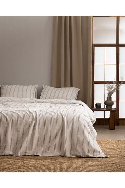 Madame Coco Linda Striped 100% Cotton Washed Seersucker Duvet Cover Set - White/Anthracite