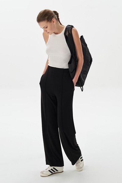KADRİYE BAŞTÜRK Black Stitched Modal Knitted Trousers