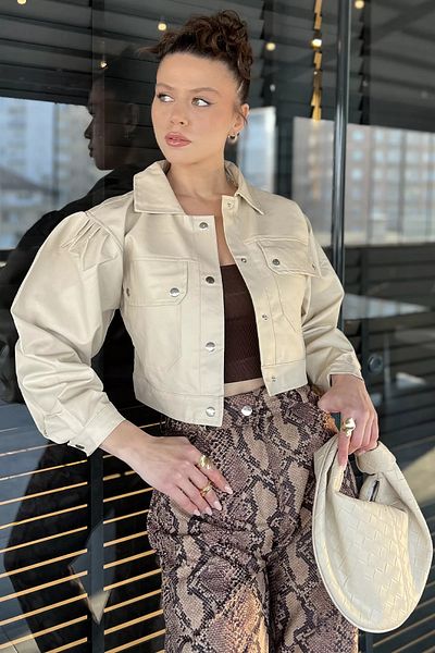 GÜLSELİ Stone Women's Double Pocket Snap Crop Top Faux Leather Jacket