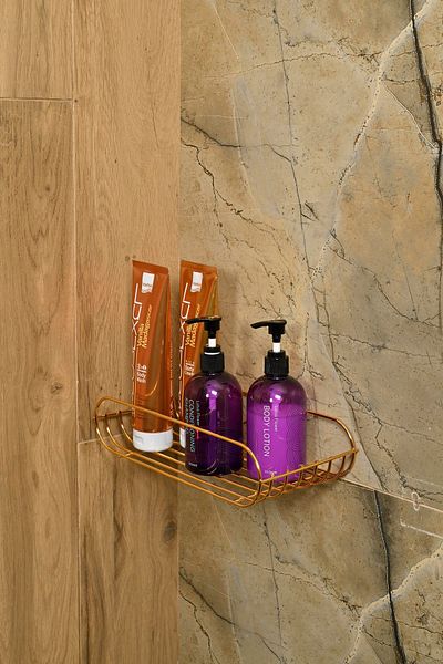 Edora Home Χρυσή Οβάλ Γωνιακή θήκη σαπουνιού /Οργανωτής / Στήριγμα σαμπουάν / Μεταλλικό / Ανοξείδωτο / Κρεμάστρα / Αξεσουάρ μπάνιου
