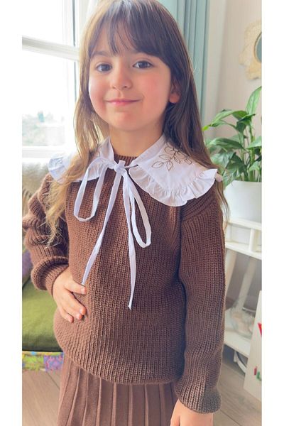 VOSVOSBABYSTORE Комплект от пола и пуловер с кафява яка