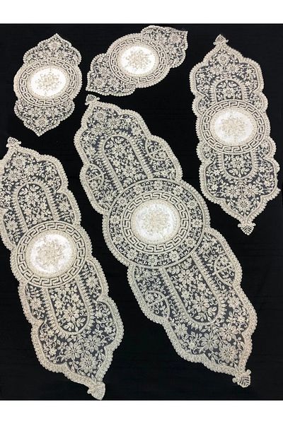Çt Çeyizci Tekstil Velvet Living Room Set - 5 Piece Lacy Table Cover Runner Set