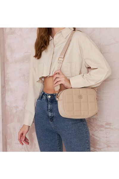 Classbag Geantă de umăr matlasată cu curea groasă crem pentru femei