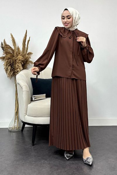 Tesettür Diyarı Γυναικείο κοστούμι Hijab από ύφασμα κρεπ με πλισέ φούστα