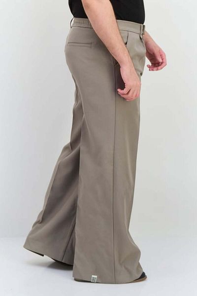 The Giving Movement Men Regular Fit Brand Logo Wide Leg Pants, Grey