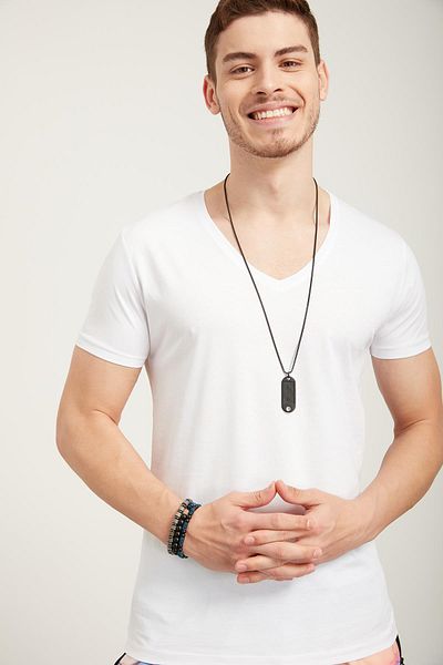 TENA MODA Men's White V-Neck Basic T-Shirt