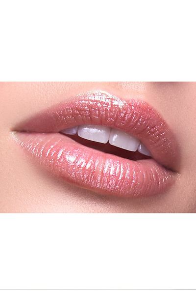 Faberlic Lip Gloss Too Glam to Shine, Soft Peach Shade