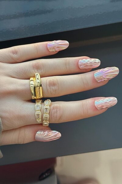 TAKIŞTIR 12'li Pembe Renk Karışık Figürlü Jel Görünümlü Takma Tırnak Set (Yap...