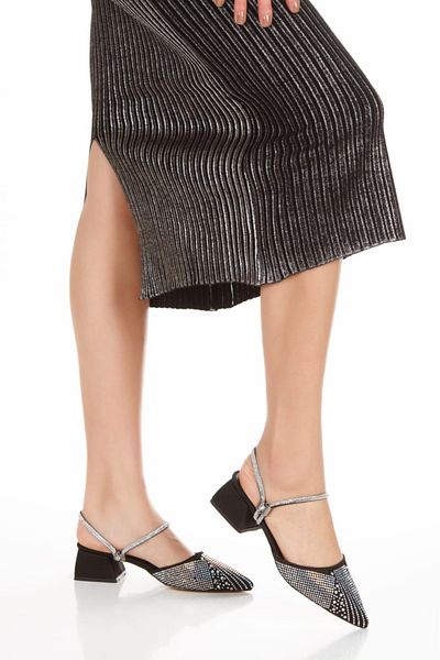 Satenora Saphir Short Heeled Stone Black Slippers