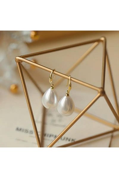 KÜP AKSESUAR Hanging Earrings with Pearls Stones