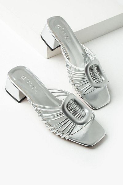 diclepolat Women's Silver Slippers Low Heel Buckle Ribbed Cleja 4 cm