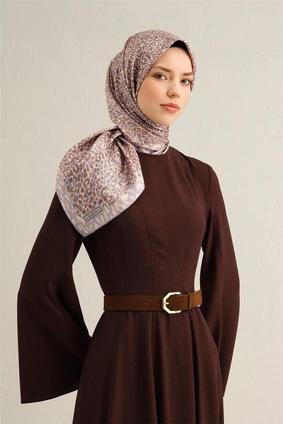 Armine Eșarfă din twill de mătase pură cu model 9352- 06
