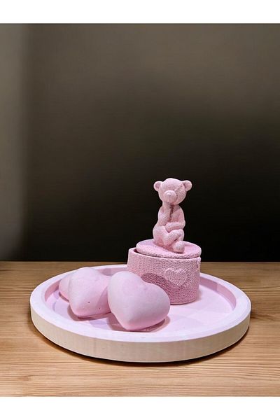 Decoristhome تصميم خاص للديكور، منظم العرض والمجوهرات مع مجسمات الدب والقلب